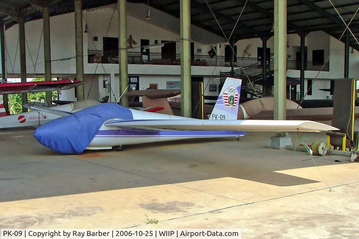 PK-09, Schweizer SGS 1-26E C/N Not found PK-09, Schweizer SGS-1-26E [Unknown) Jakarta-Pondok Cabe~PK 25/10/2006