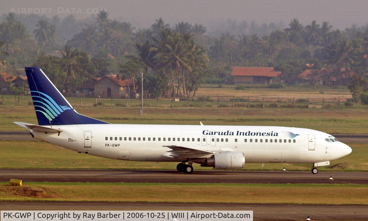PK-GWP, 1993 Boeing 737-4U3 C/N 25718 LN:2548, Boeing 737-4U3 [25718] (Garuda) Jakarta-Soekarno Hatta Int~PK 26/10/2006