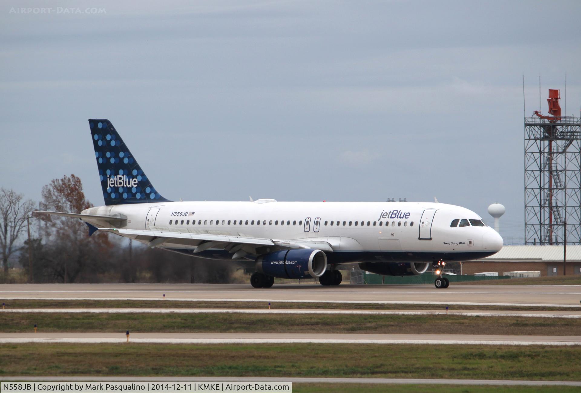 N558JB, 2003 Airbus A320-232 C/N 1915, Airbus A320