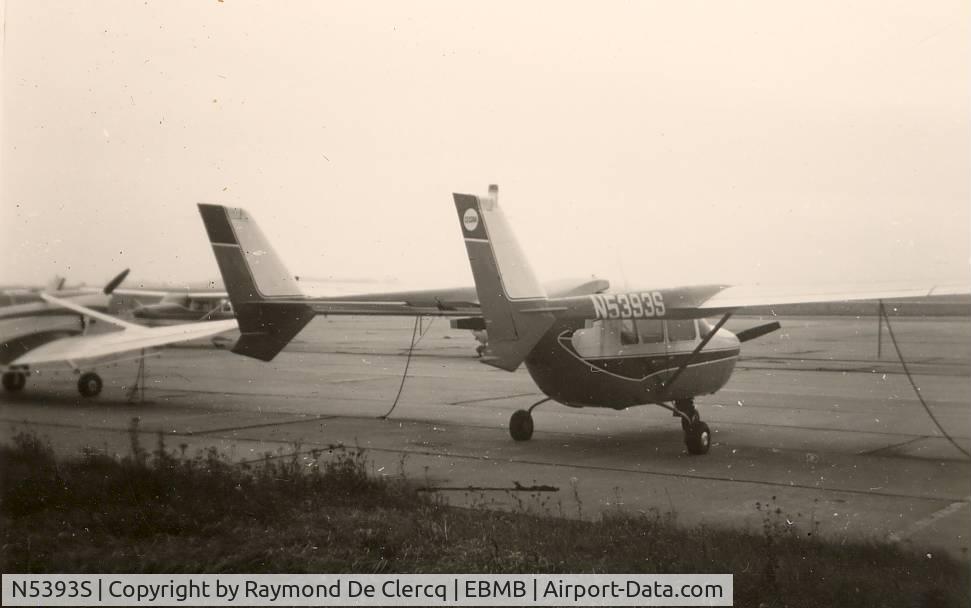 N5393S, 1966 Cessna 337A Super Skymaster Super Skymaster C/N 337-0493, At the military side of Brussels airport with the Cessna dealer in 1966.