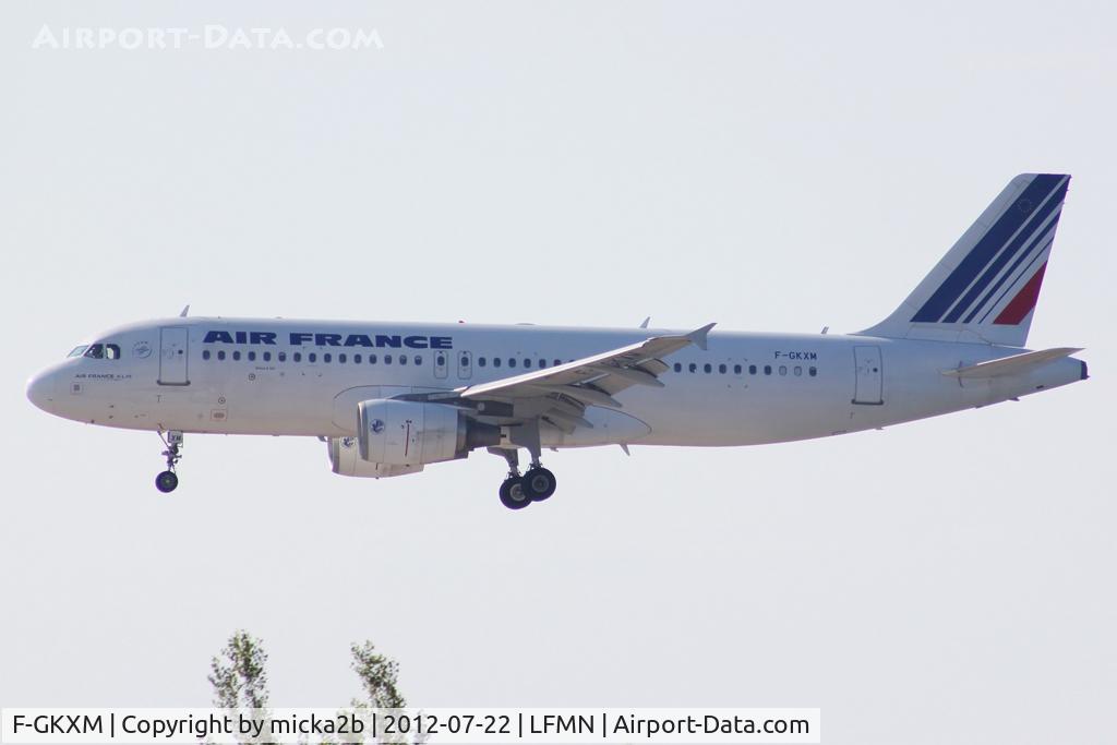F-GKXM, 2006 Airbus A320-214 C/N 2721, Landing