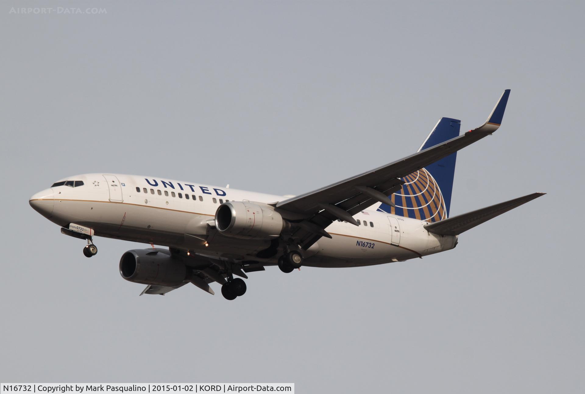 N16732, 1999 Boeing 737-724 C/N 28948, Boeing 737-700