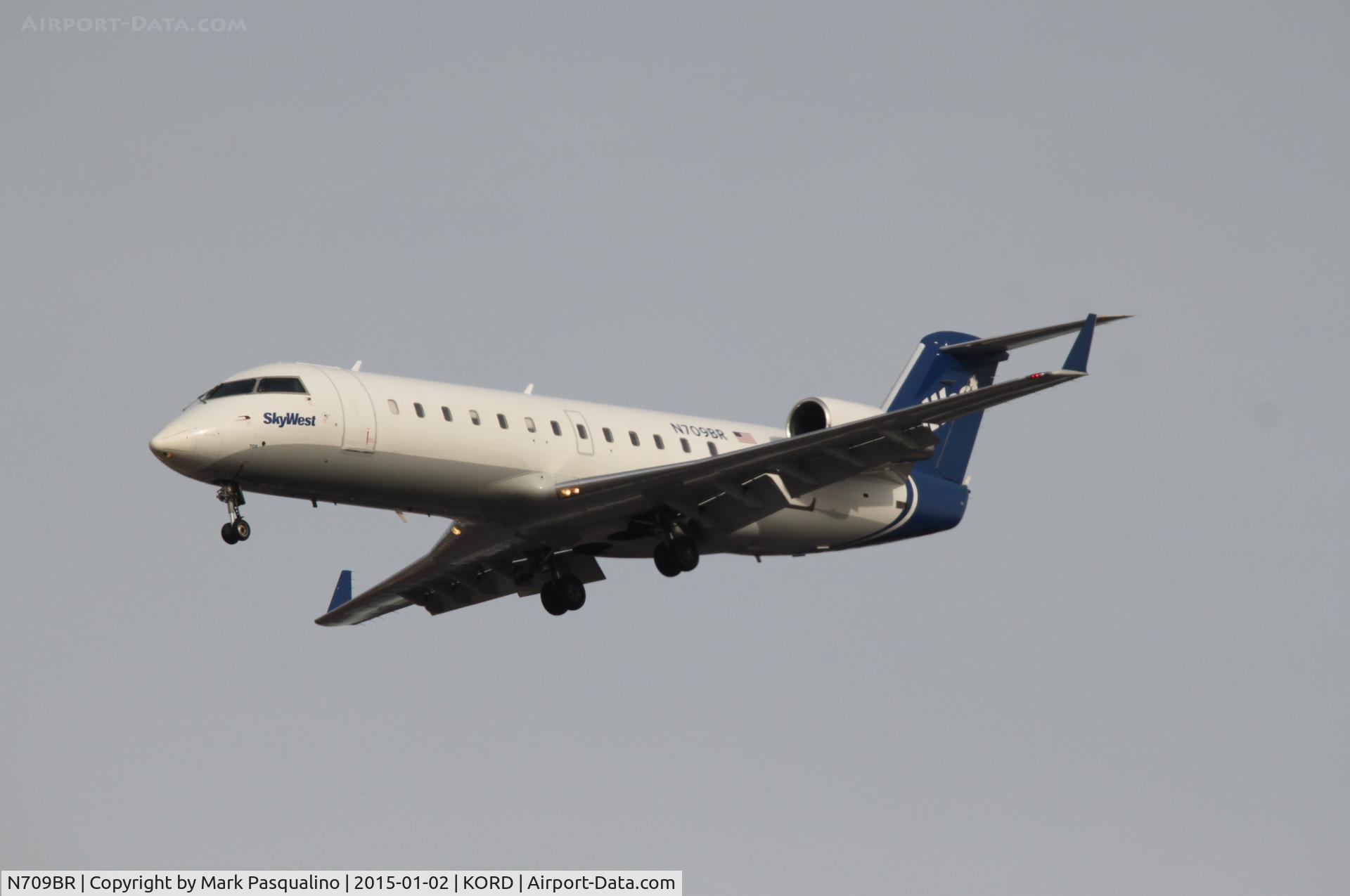 N709BR, 2003 Bombardier CRJ-200ER (CL-600-2B19) C/N 7850, CL-600-2B19
