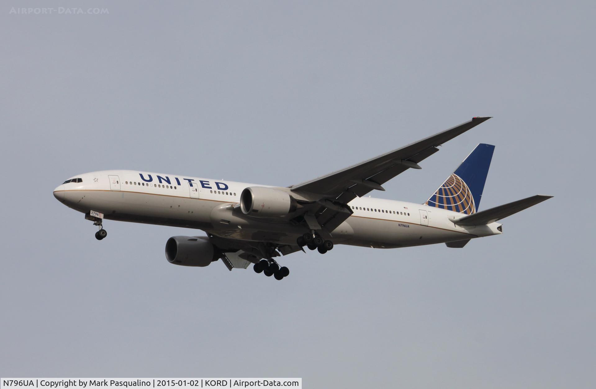 N796UA, 1998 Boeing 777-222 C/N 26931, Boeing 777-200