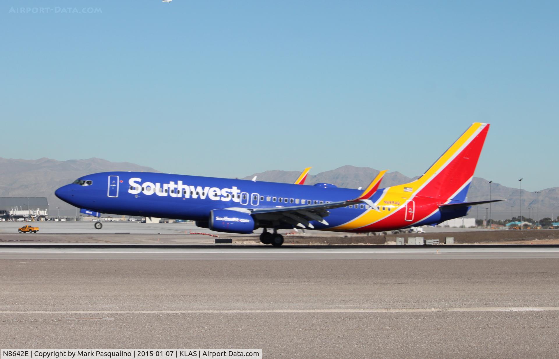 N8642E, 2014 Boeing 737-8H4 C/N 42525, Boeing 737-800