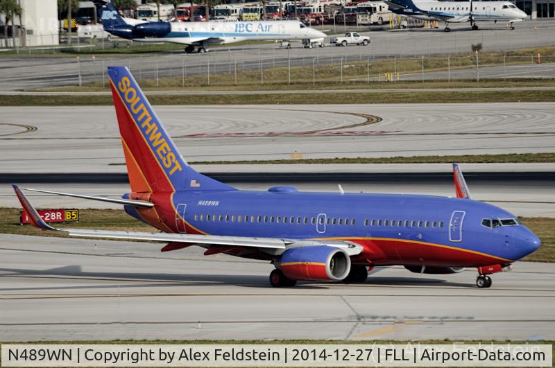 N489WN, 2004 Boeing 737-7H4 C/N 33855, Ft. Lauderdale