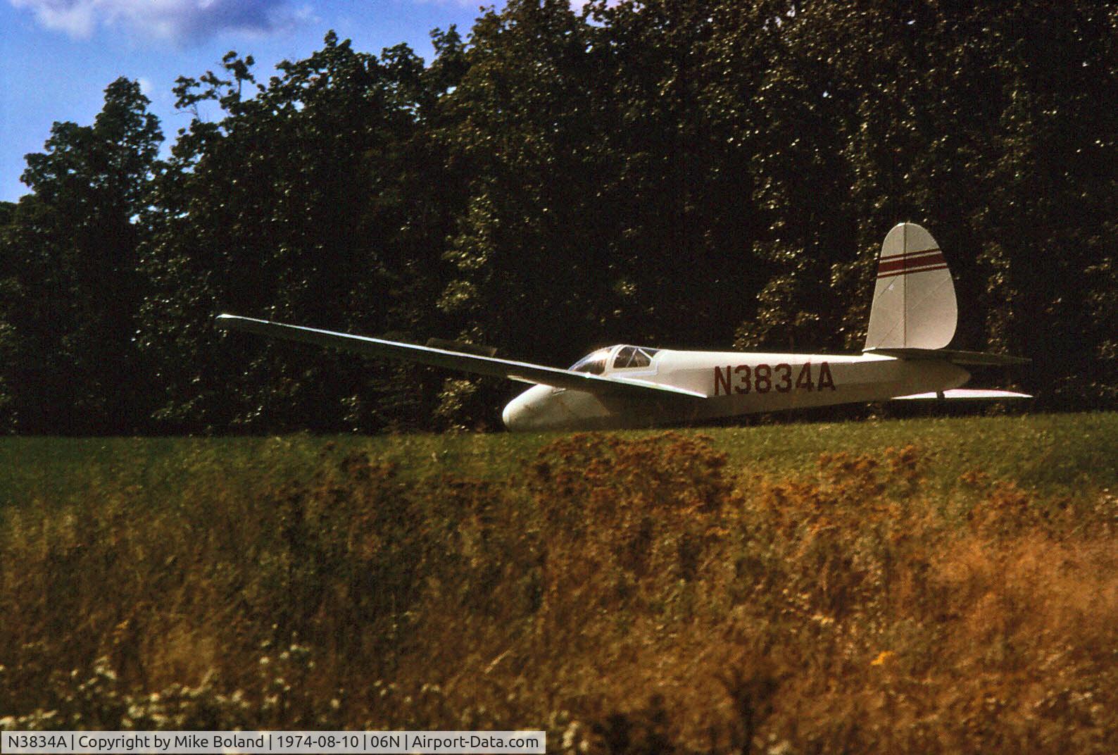 N3834A, 1960 Schweizer SGS 1-26C C/N 99, Schweitzer 1-26C N3834A at Randall Field on August 10, 1974
