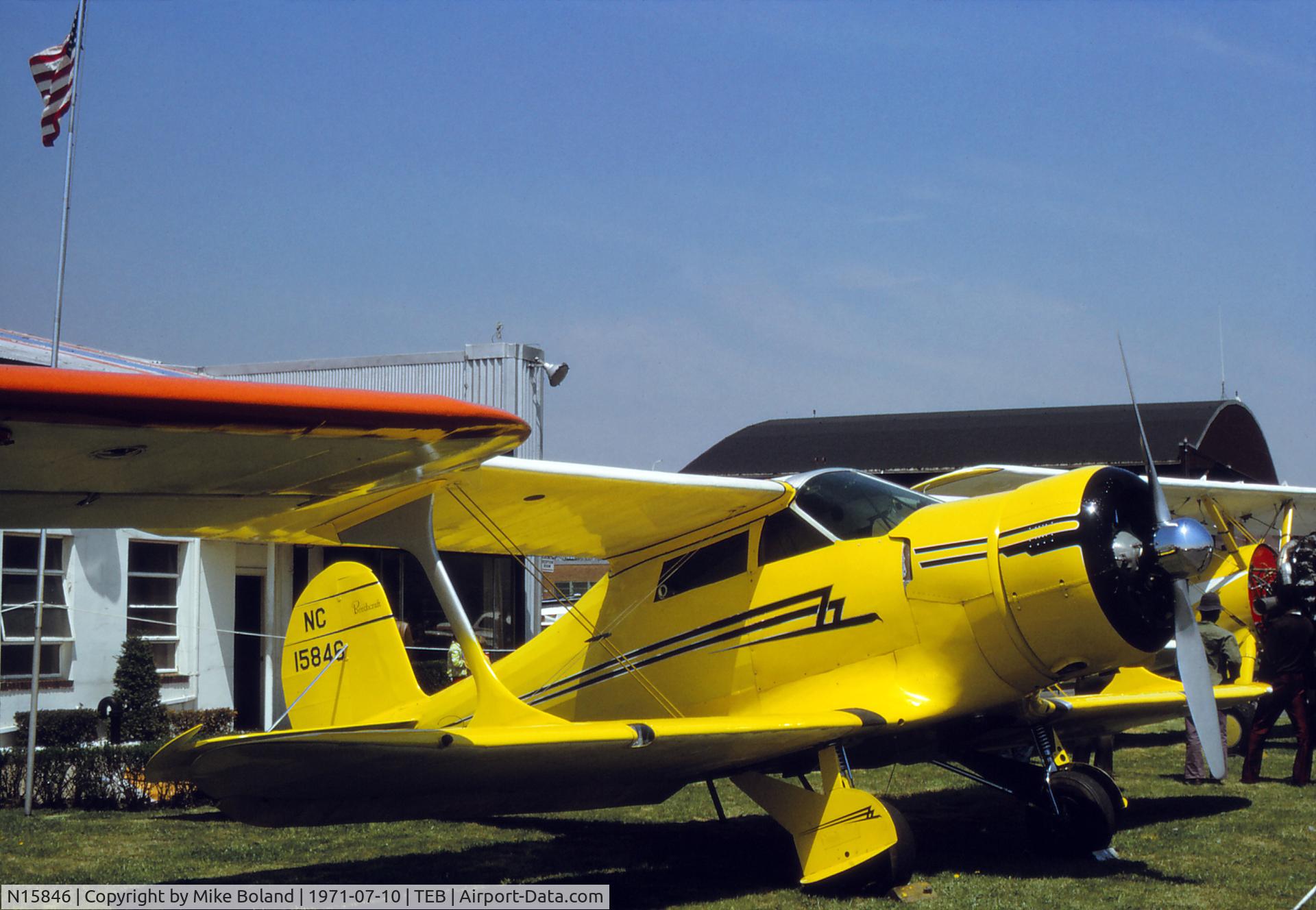 N15846, 1936 Beech C17L C/N 89, Beechcraft Model 17 Staggerwing N15846 at Teterboro Air Show, July 1971