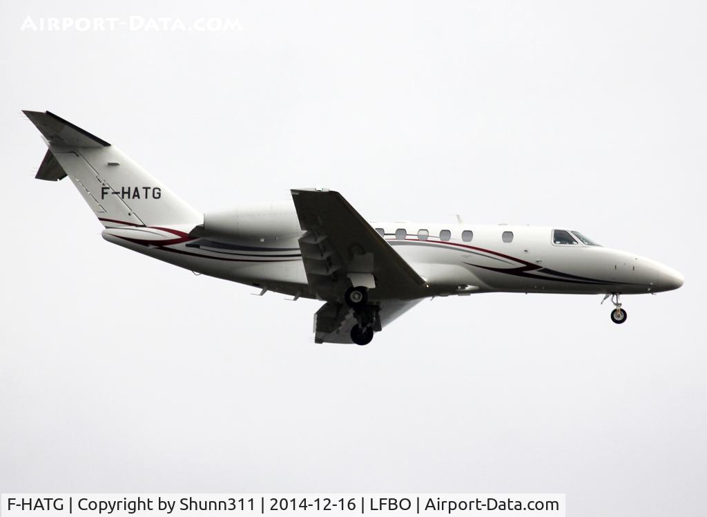 F-HATG, 2012 Cessna 525C CitationJet CJ4 C/N 525C-0115, Landing rwy 14L