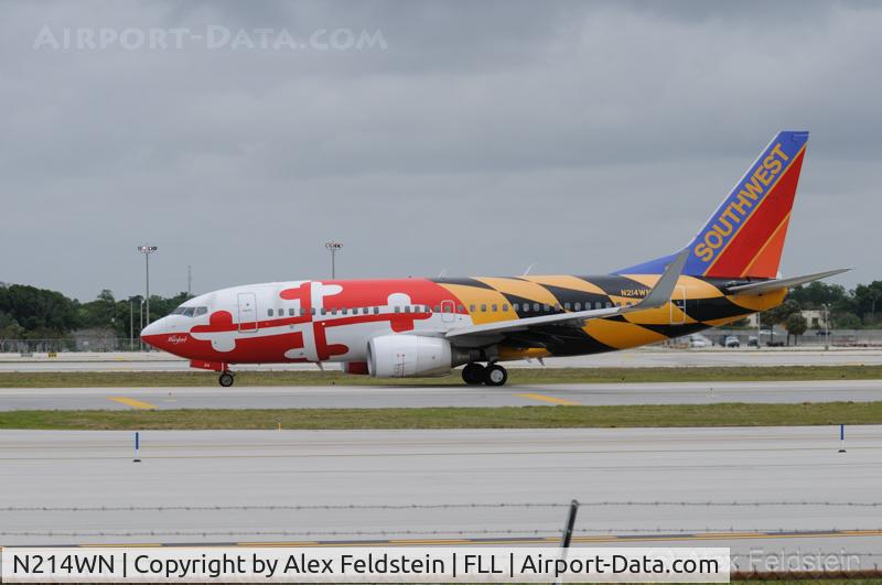 N214WN, 2005 Boeing 737-7H4 C/N 32486, Ft. Lauderdale