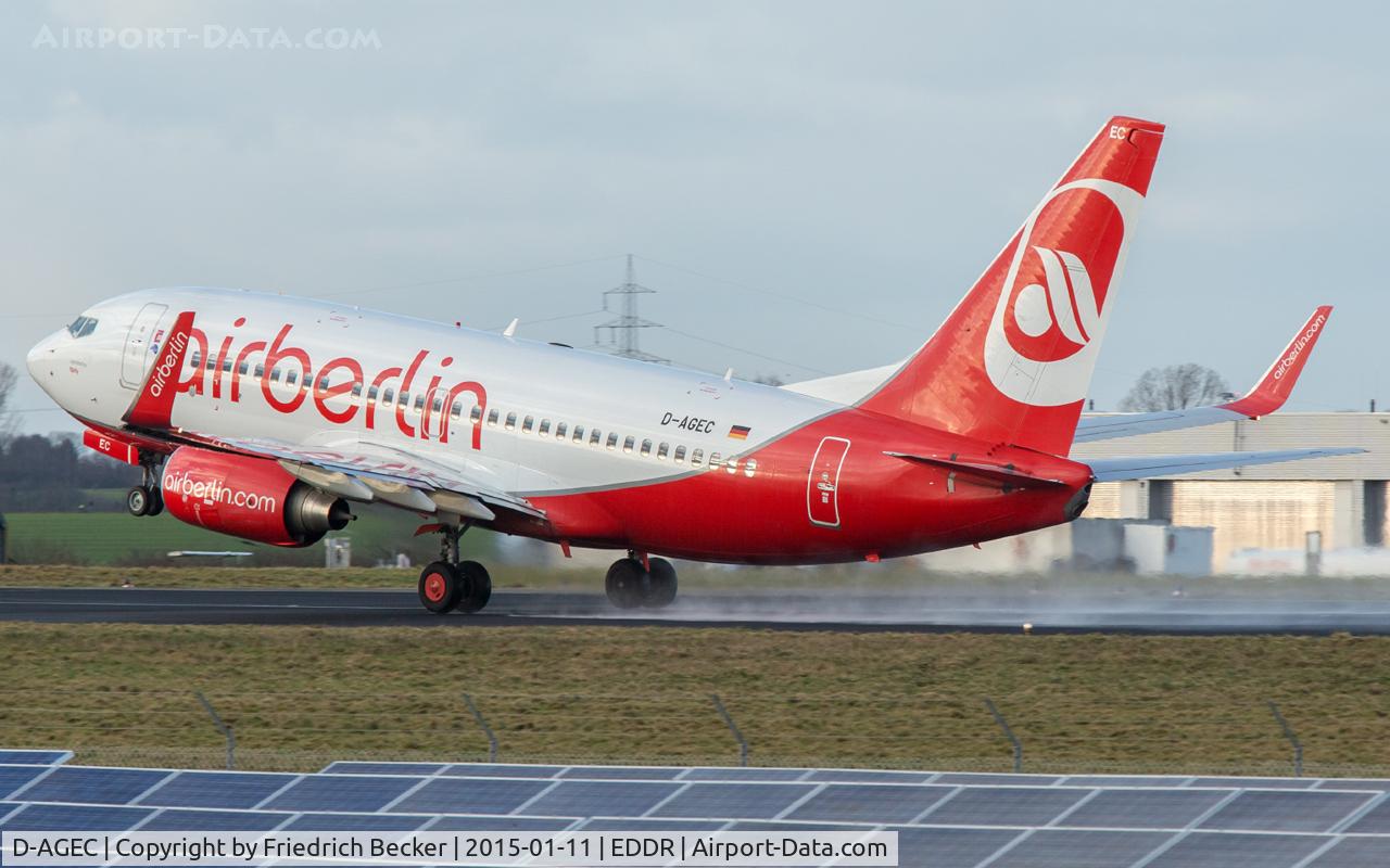 D-AGEC, 2009 Boeing 737-76J C/N 36118, departure to Tegel