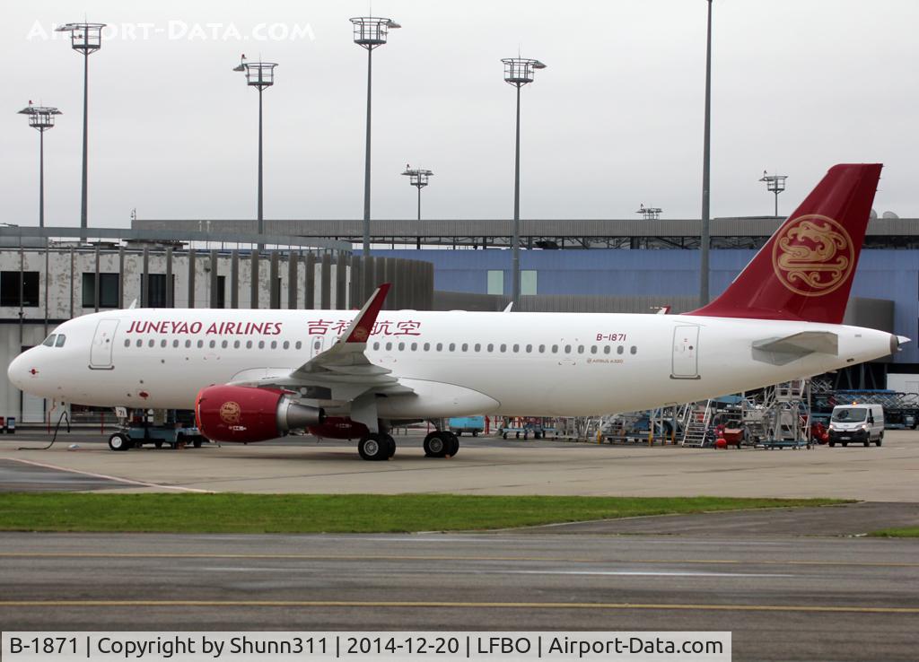 B-1871, 2014 Airbus A320-214 C/N 6392, Ready for delivery...