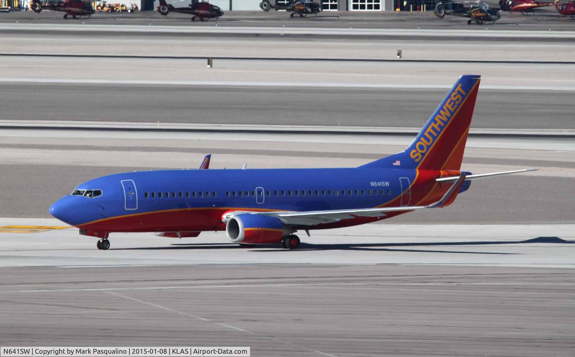 N641SW, 1996 Boeing 737-3H4 C/N 27714, Boeing 737-300