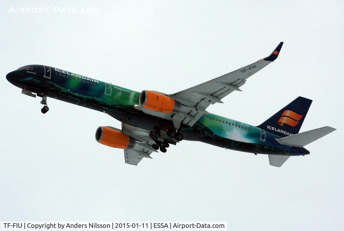 TF-FIU, 1994 Boeing 757-256 C/N 26243, Take off runway 08 in snow.