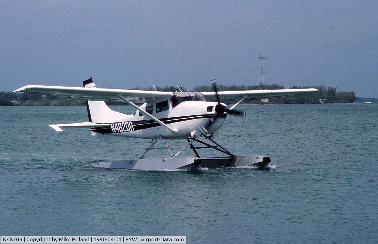 N4820R, Cessna U206G Stationair C/N U20606809, Cessna U206G N4820R at Key West in April 1990.