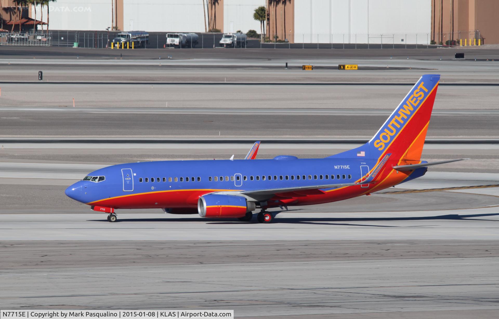 N7715E, 2005 Boeing 737-7BD C/N 33921, Boeing 737-700