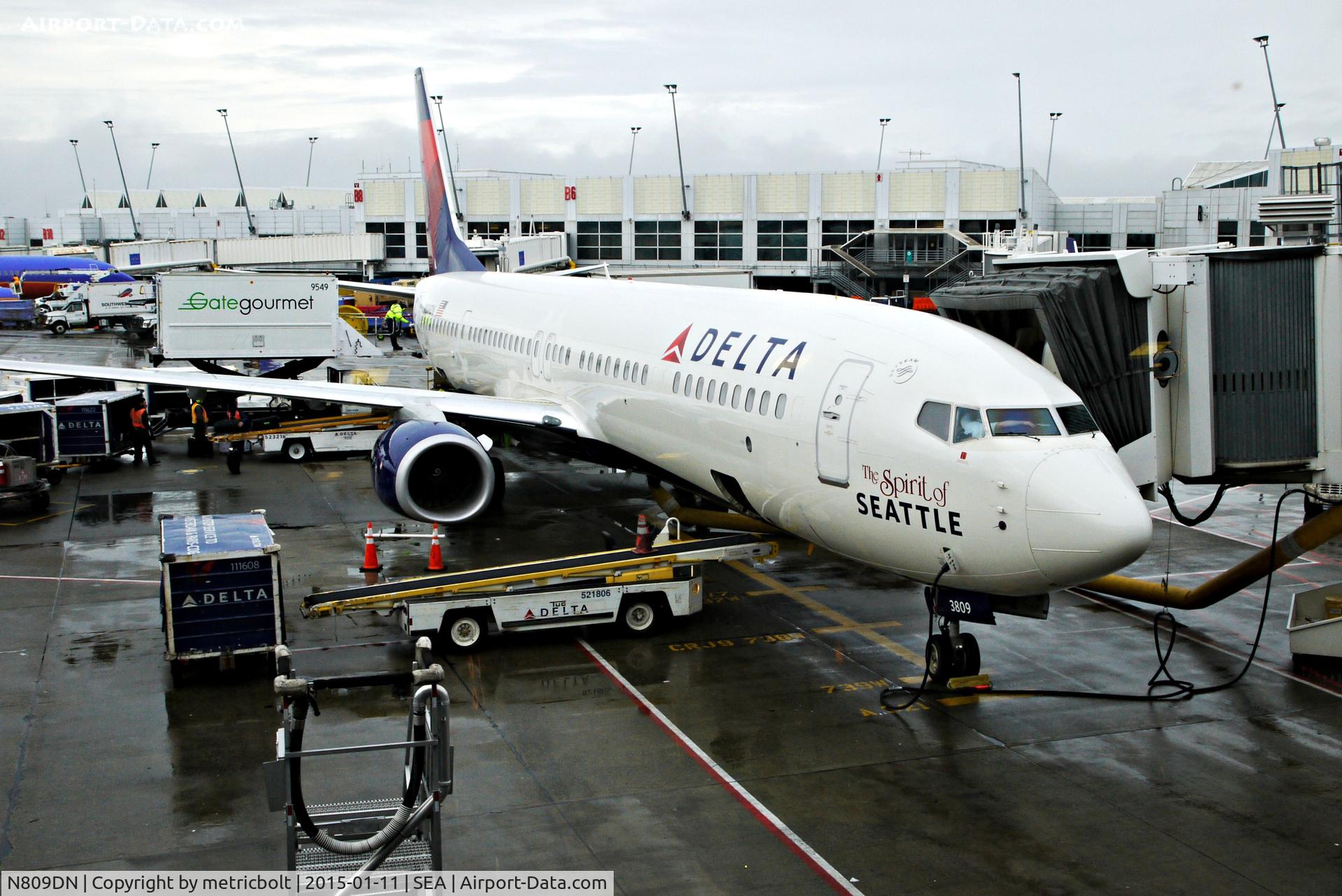 N809DN, 2013 Boeing 737-932/ER C/N 31915, 