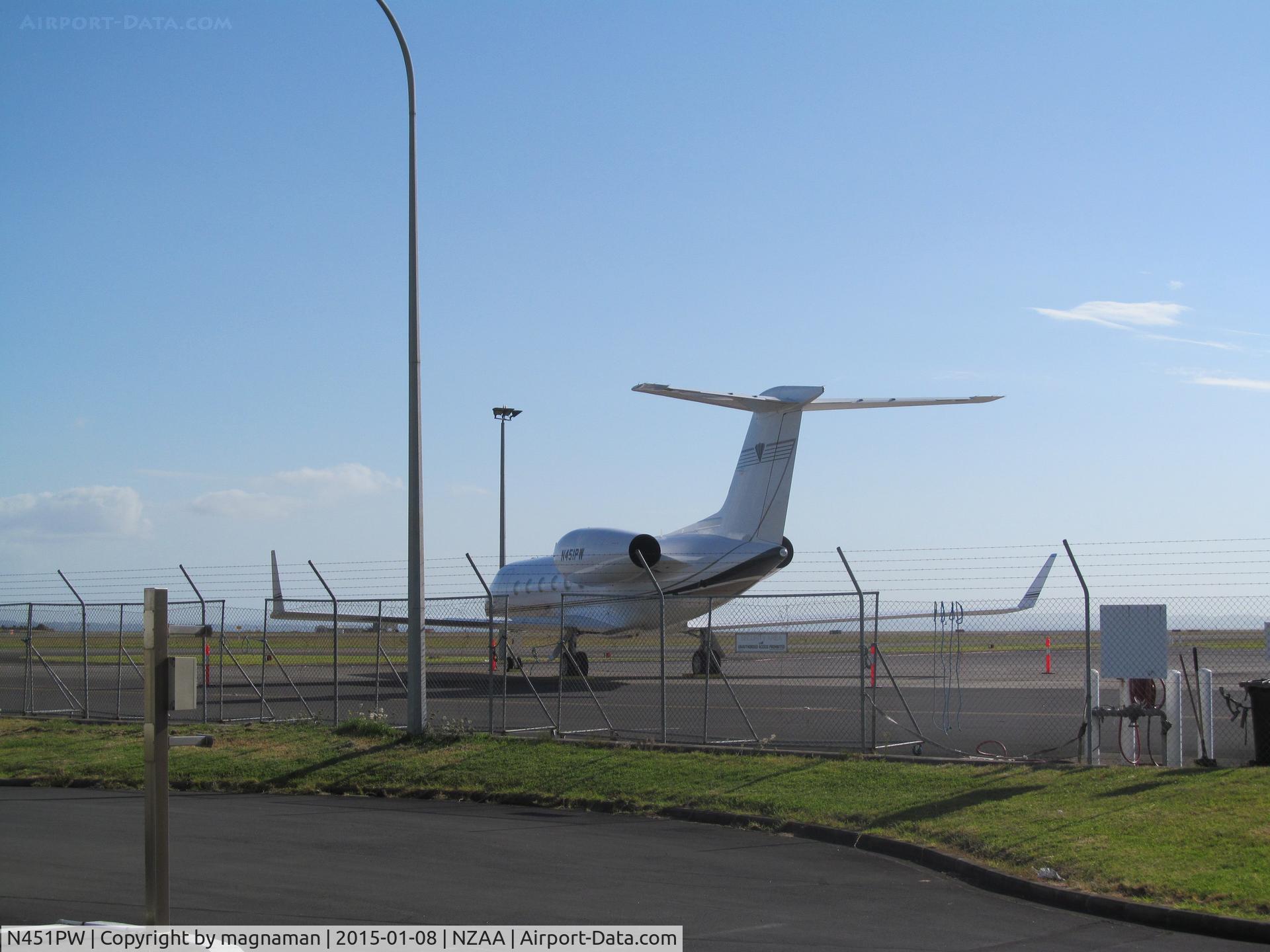 N451PW, 2014 Gulfstream Aerospace GIV-X (G450) C/N 4312, On temporary DHL parking bay at AKL
