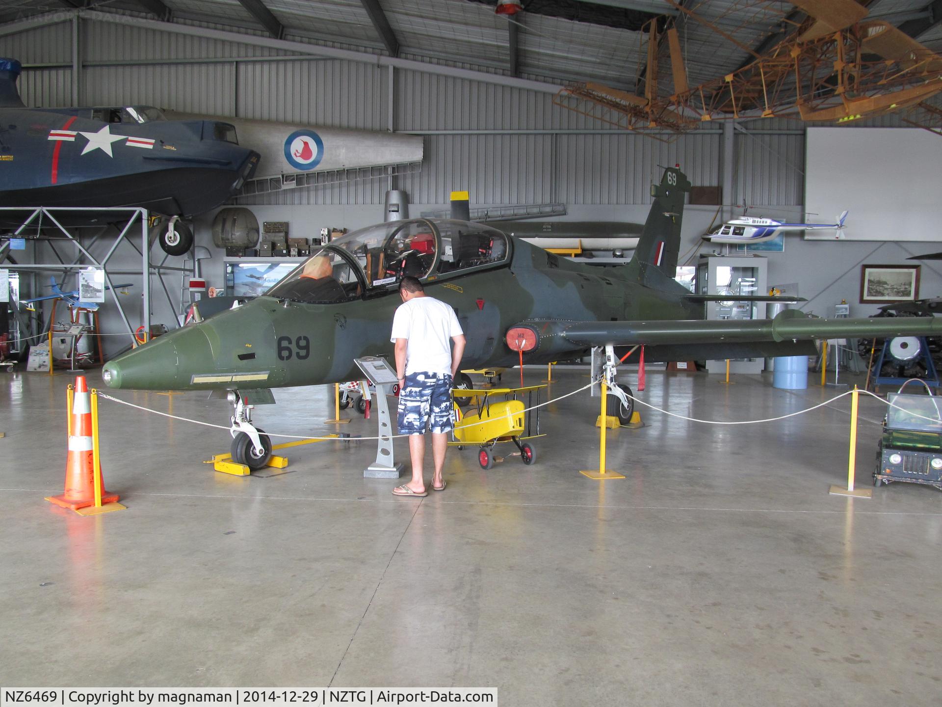 NZ6469, 1991 Aermacchi MB-339CB C/N 6800/173, In classic flyers museum