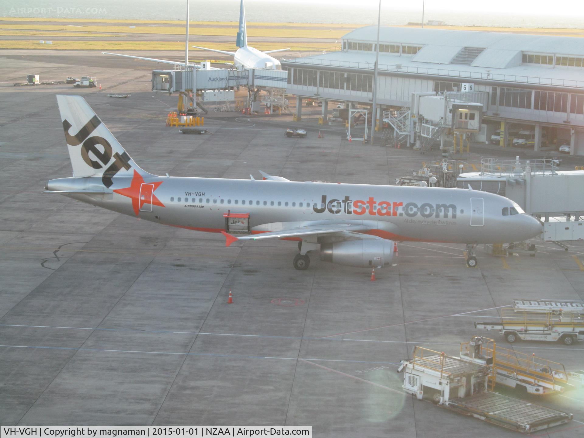 VH-VGH, 2010 Airbus A320-232 C/N 4495, on apron - strong sun and glass in viewing area not helping!