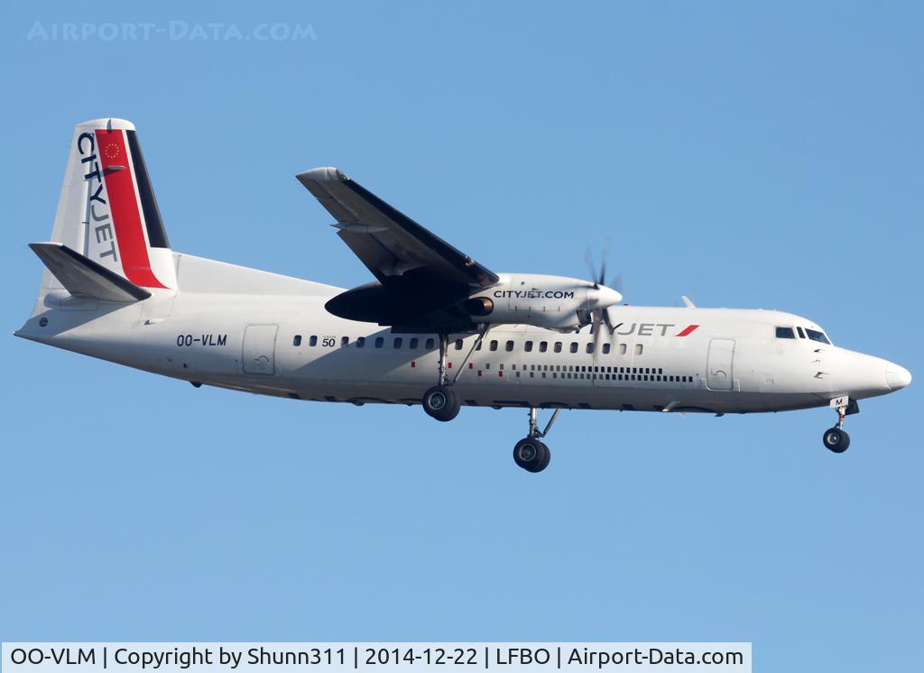 OO-VLM, 1988 Fokker 50 C/N 20135, Landing rwy 14R