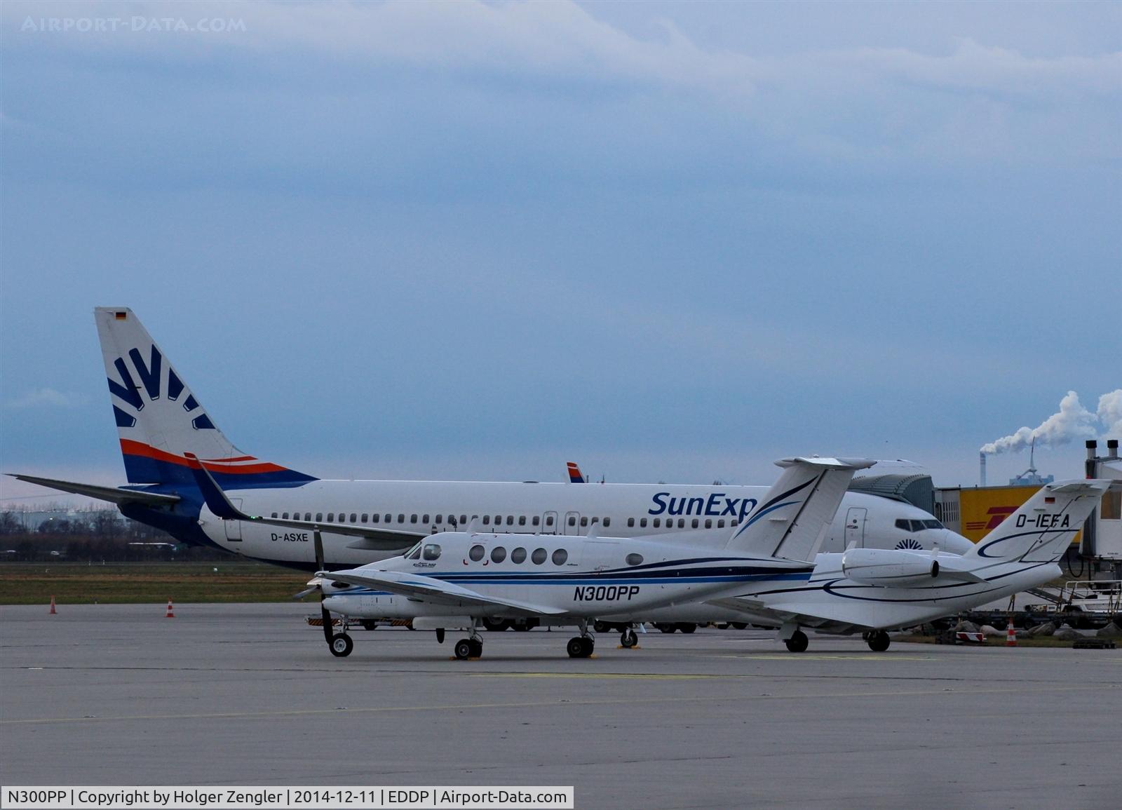 N300PP, 1988 Beech 300 C/N FA-171, Still life on apron 1 east....