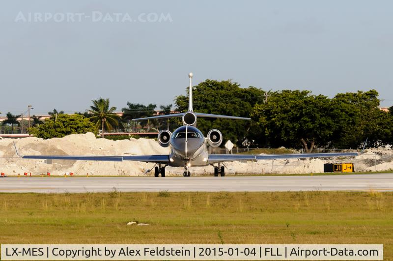 LX-MES, 2010 Dassault Falcon 7X C/N 097, Ft. Lauderdale