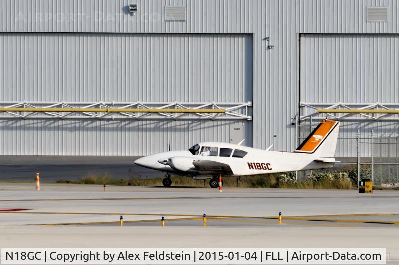 N18GC, 1970 Piper PA-23-250 Aztec C/N 27-4490, Ft. Lauderdale