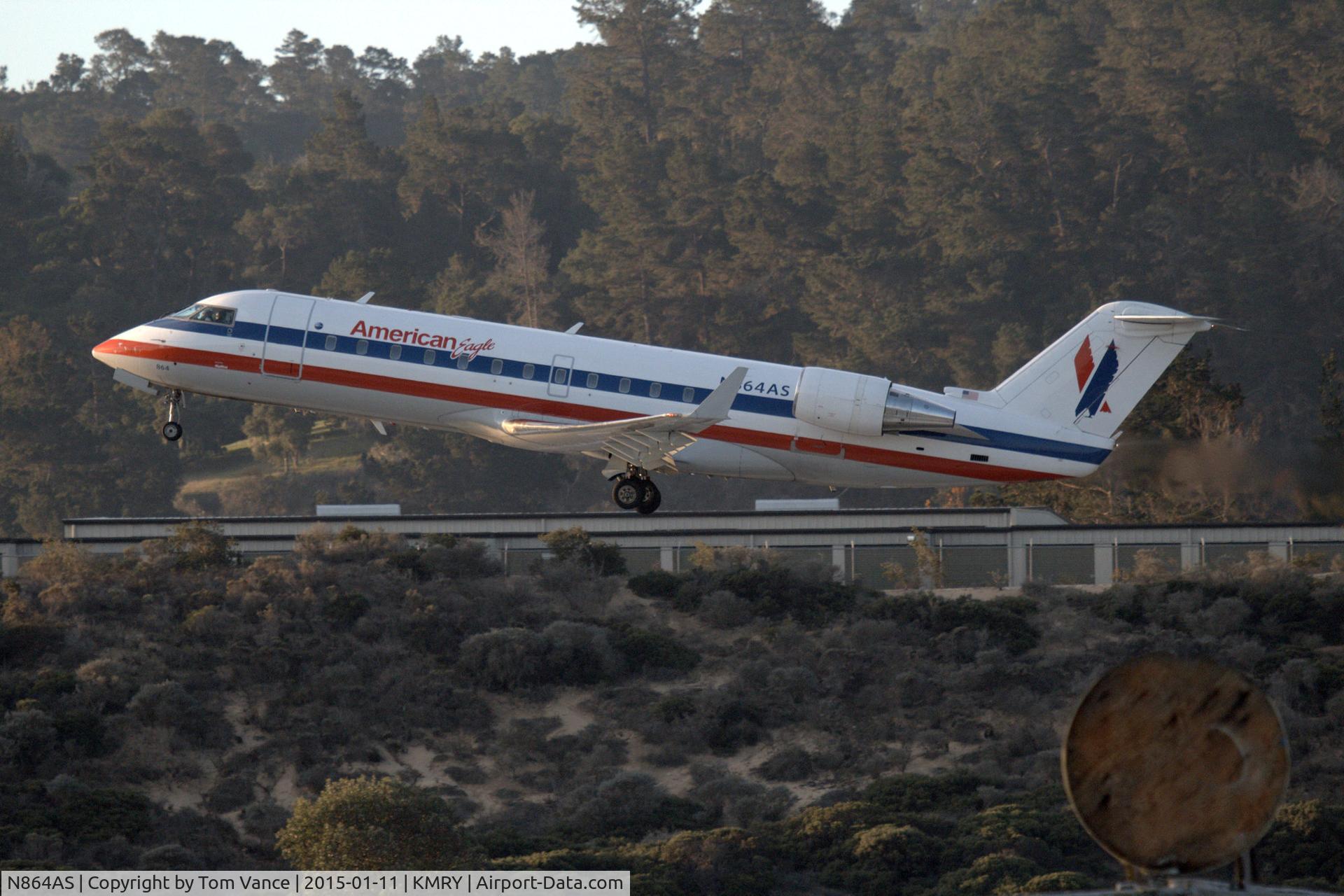 N864AS, 2001 Bombardier CRJ-200ER (CL-600-2B19) C/N 7502, departing KMRY for LAX
