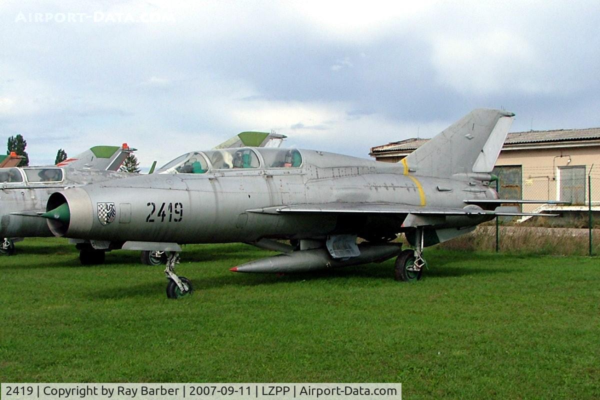 2419, Mikoyan-Gurevich MiG-21U C/N 662419, Mikoyan-Gurevich MiG-21U-600 Fishbed [662419] (Slovak Air Force) Piestany~OM 11/09/2007
