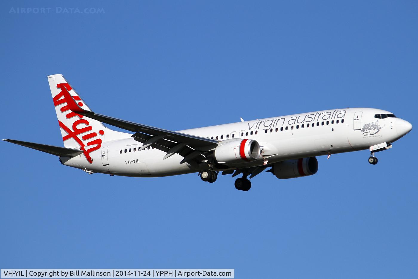 VH-YIL, 2012 Boeing 738-8FE C/N 38713, finals to 21