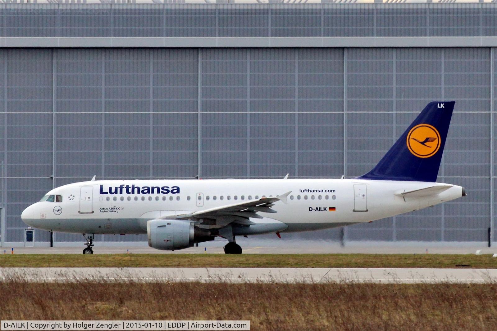 D-AILK, 1997 Airbus A319-114 C/N 679, Due to a huge wind this aircraft takes an unusual way from stand to rwy 26R. The spotter was amazed by that new view....