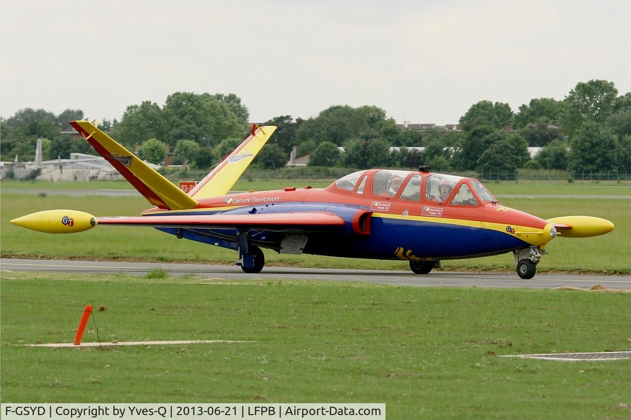 F-GSYD, Fouga CM-170 Magister C/N 455, Fouga CM-170 Magister, Taxiing to holding point, Paris-Le Bourget Air Show 2013