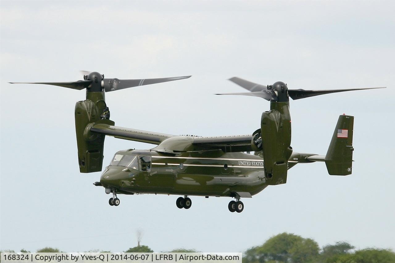 168324, 2014 Bell-Boeing MV-22B Osprey C/N D0226, Presidential USMC Bell-Boing MV-22B Osprey (Code 08-cn D0226) on final to Rwy 25L Brest-Bretagne airport (LFRB-BES)
