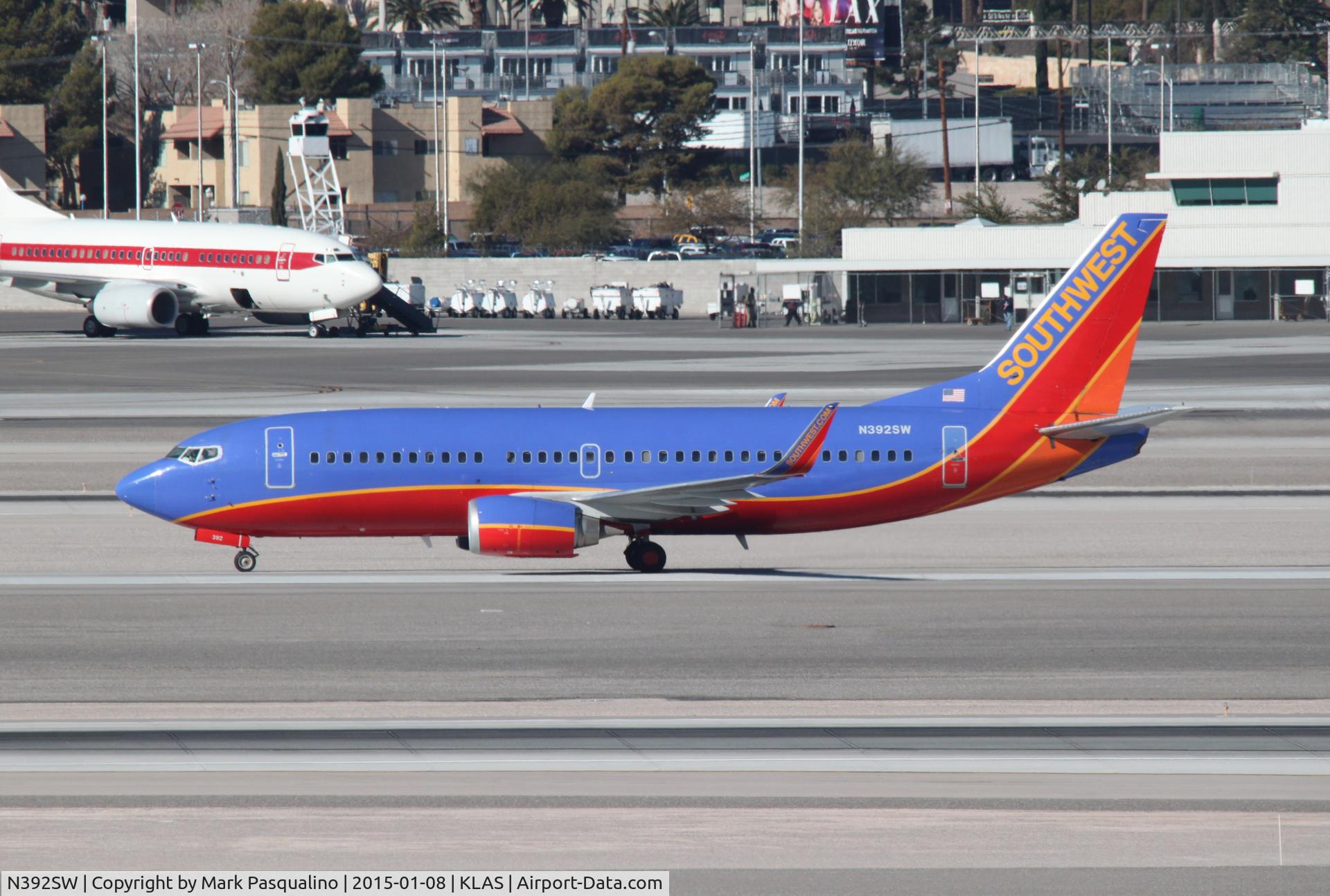 N392SW, 1994 Boeing 737-3H4 C/N 27379, Boeing 737-300