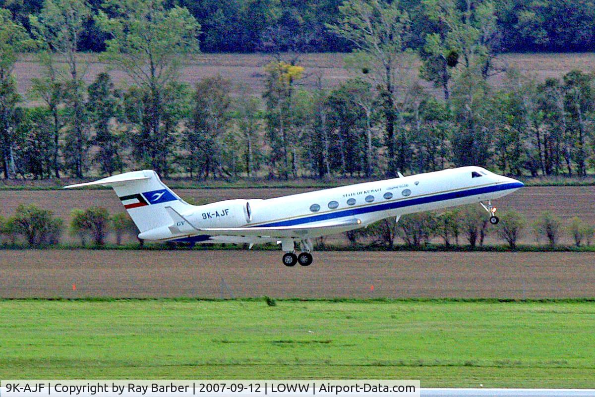 9K-AJF, 1999 Gulfstream Aerospace G-V Gulfstream V C/N 573, Gulfstream G5 [573] (Kuwait Airways) Vienna-Schwechat~OE 12/09/2007