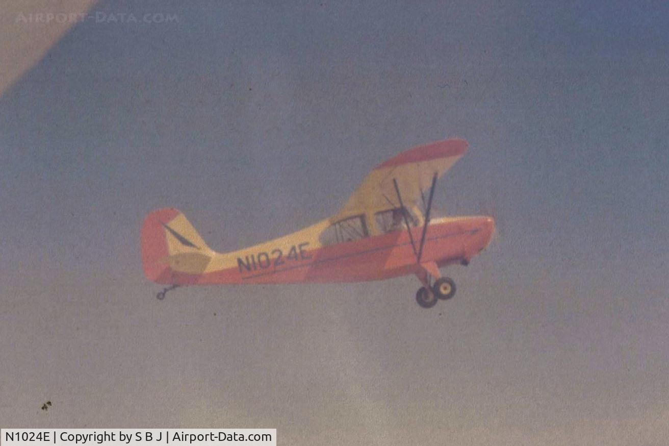 N1024E, 1946 Aeronca 7AC Champion C/N 7AC-4575, One of the less appealing paint jobs I have seen on a champ.Looked at it for the two years Fred  in 24E and I flew around Calif.It was something to see 24E do a loop. When flying my Tcraft,I could dial way back and saved a lot of gas.