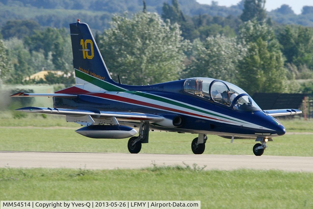 MM54514, Aermacchi MB-339PAN C/N 6735/130/AA062, Italian Air Force Aermacchi MB-339PAN, Number 10 in may 2013, Frecce Tricolori Aerobatic Team, Take off rwy 34, Salon De Provence Air Base 701 (LFMY) Open day 2013