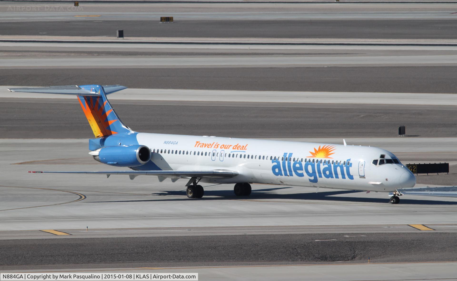 N884GA, 1987 McDonnell Douglas MD-83 (DC-9-83) C/N 49401, MD-83