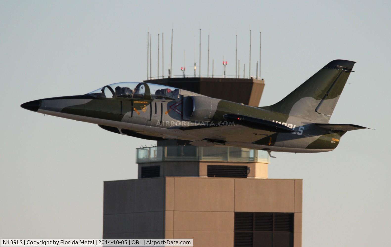 N139LS, 1974 Aero L-39C Albatros C/N 330202, Aero L-39C