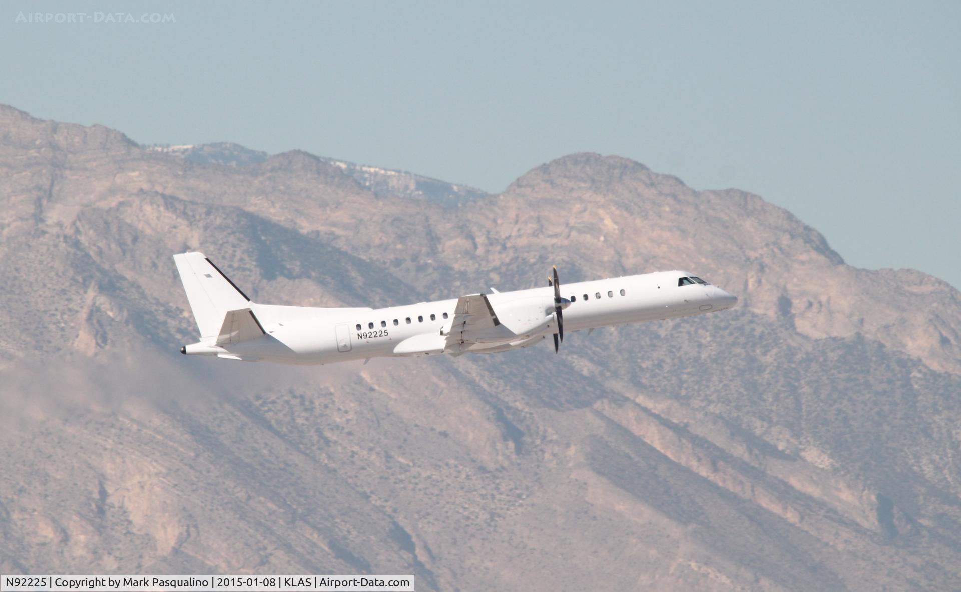 N92225, 1995 Saab 2000 C/N 2000-028, SAAB 2000
