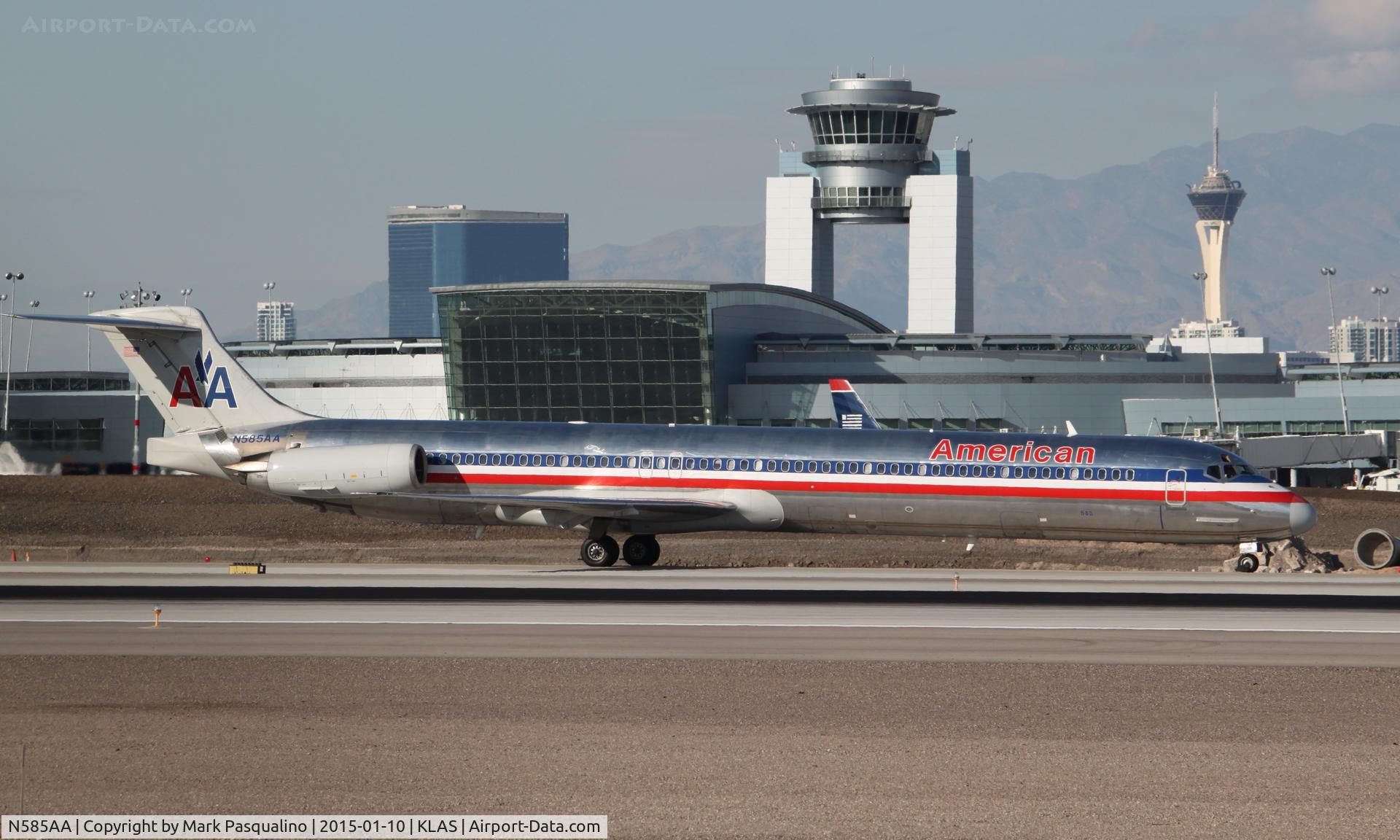 N585AA, 1991 McDonnell Douglas MD-82 (DC-9-82) C/N 53248, MD-82