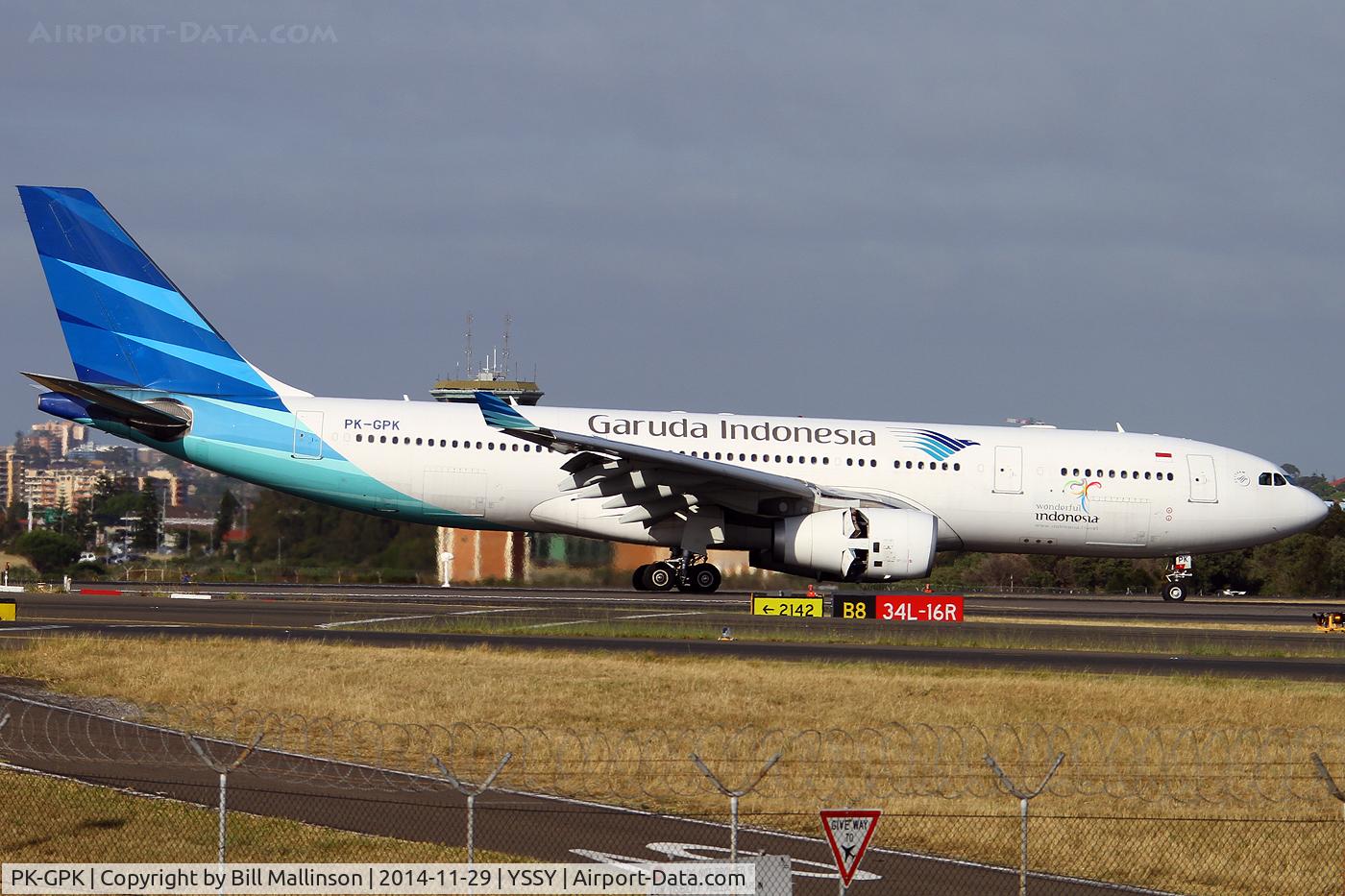 PK-GPK, 2009 Airbus A330-243 C/N 1028, taxiing from 34L