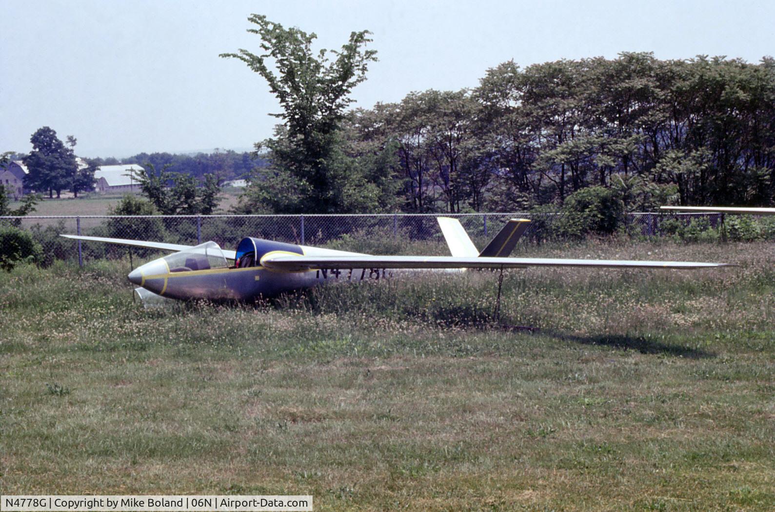 N4778G, 1966 Schreder HP-11 C/N 6, 1966 Schreder HP-11 N4778G CN 6 at Randall Field in the summer of 1973