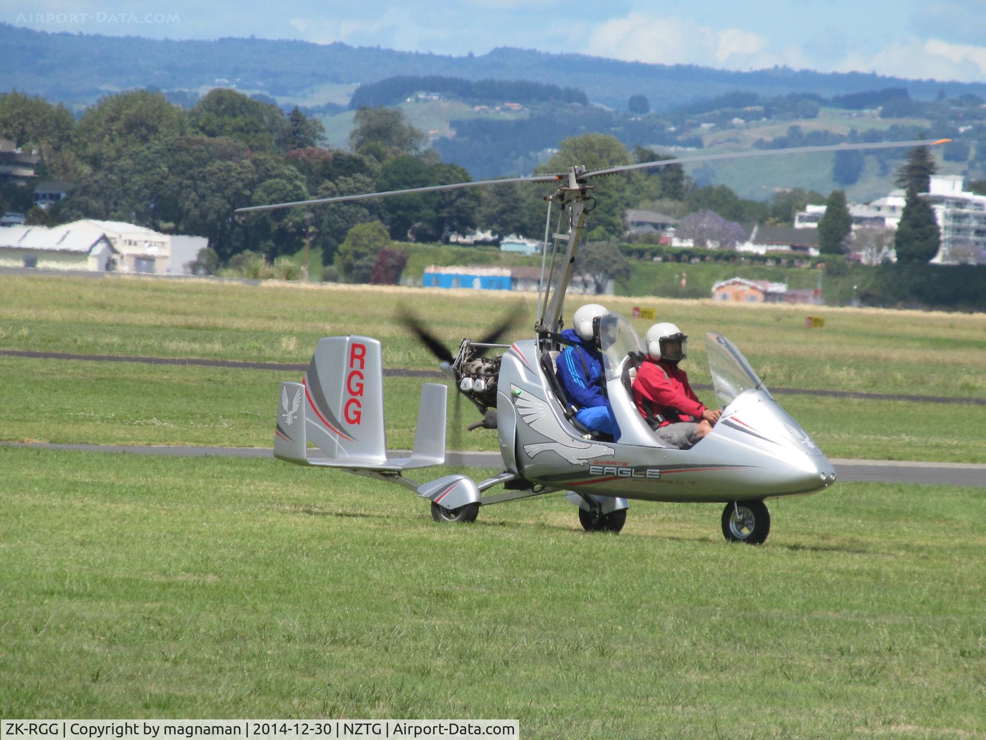 ZK-RGG, 2006 AutoGyro MT03 Eagle C/N NZ001, taxying in - was very active over Christmas holidays