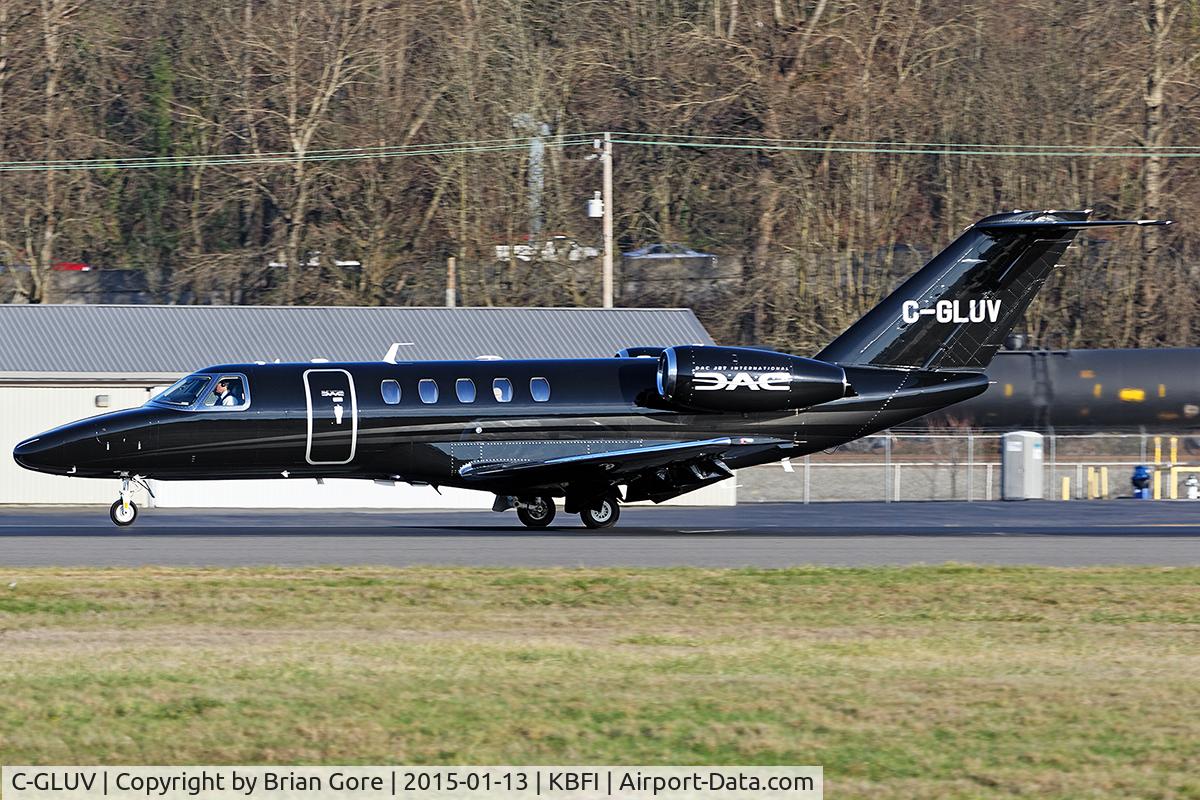C-GLUV, 2014 Cessna 525C CitationJet CJ4 C/N 525C-0158, Arriving KBFI - Jan 2015