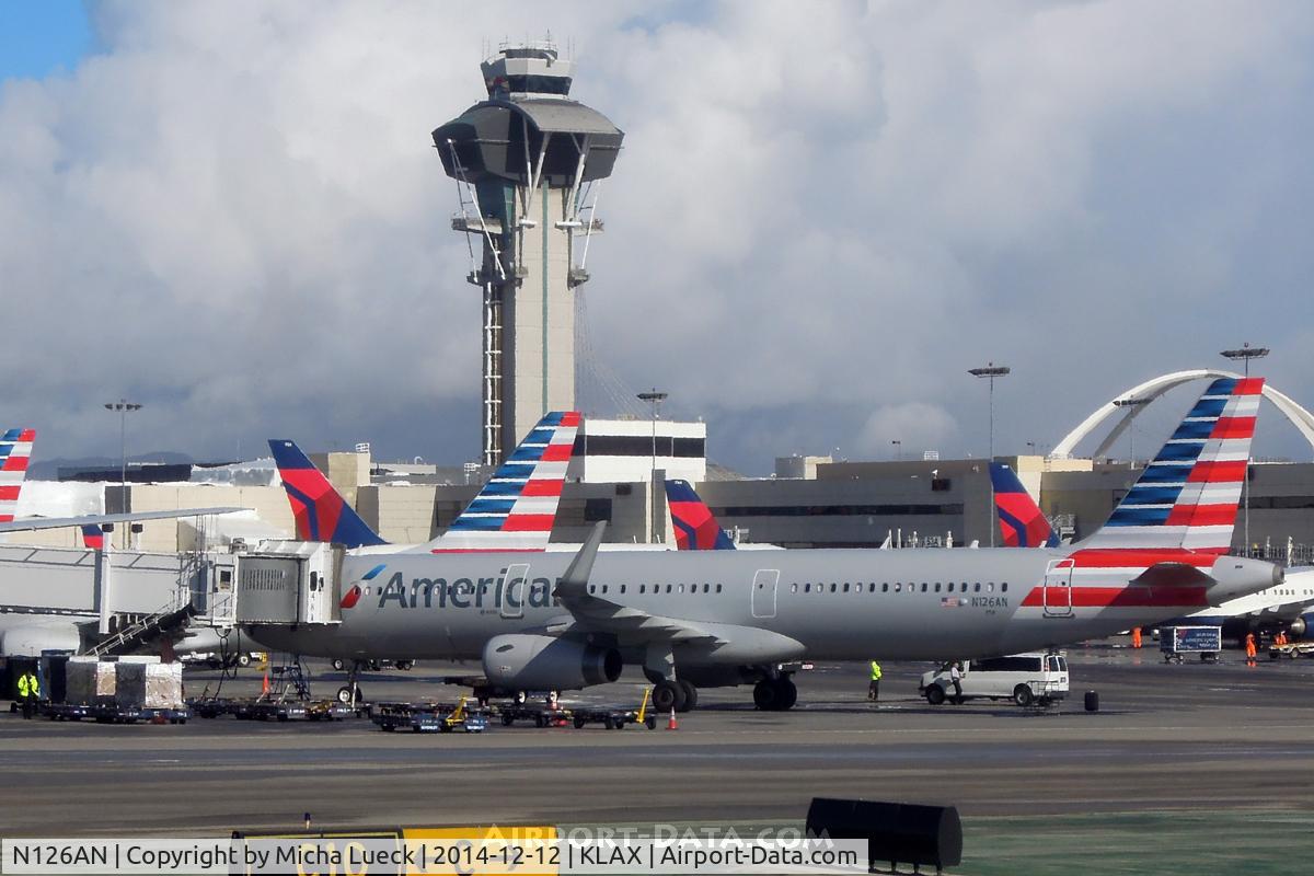 N126AN, 2014 Airbus A321-231 C/N 6313, At LAX