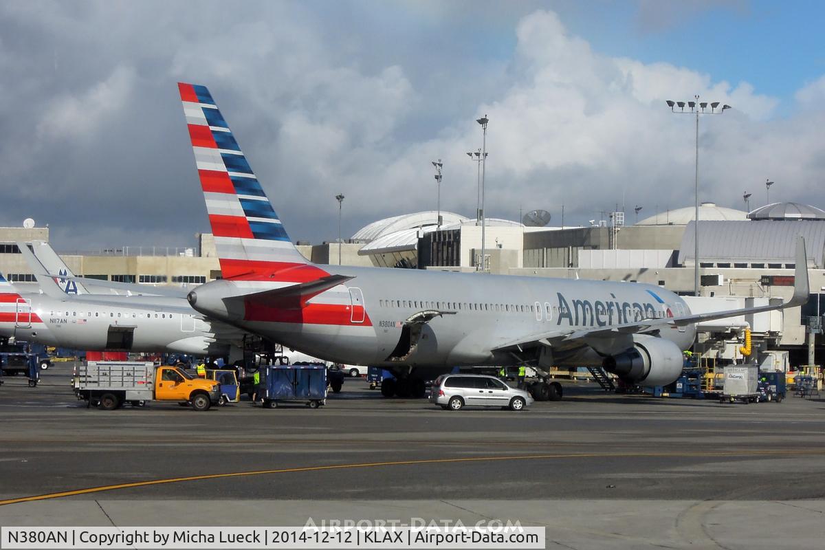N380AN, 1993 Boeing 767-323 C/N 25449, At LAX