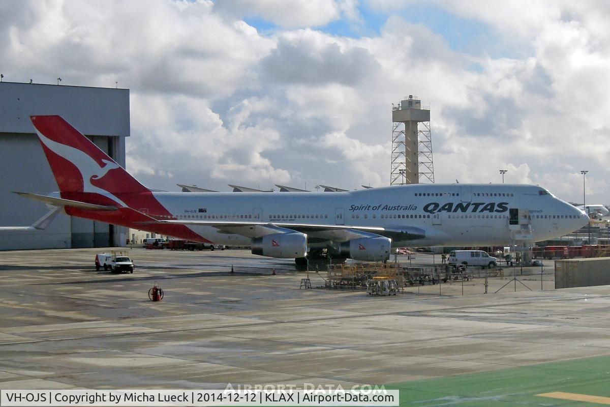 VH-OJS, 1999 Boeing 747-438 C/N 25564, At LAX
