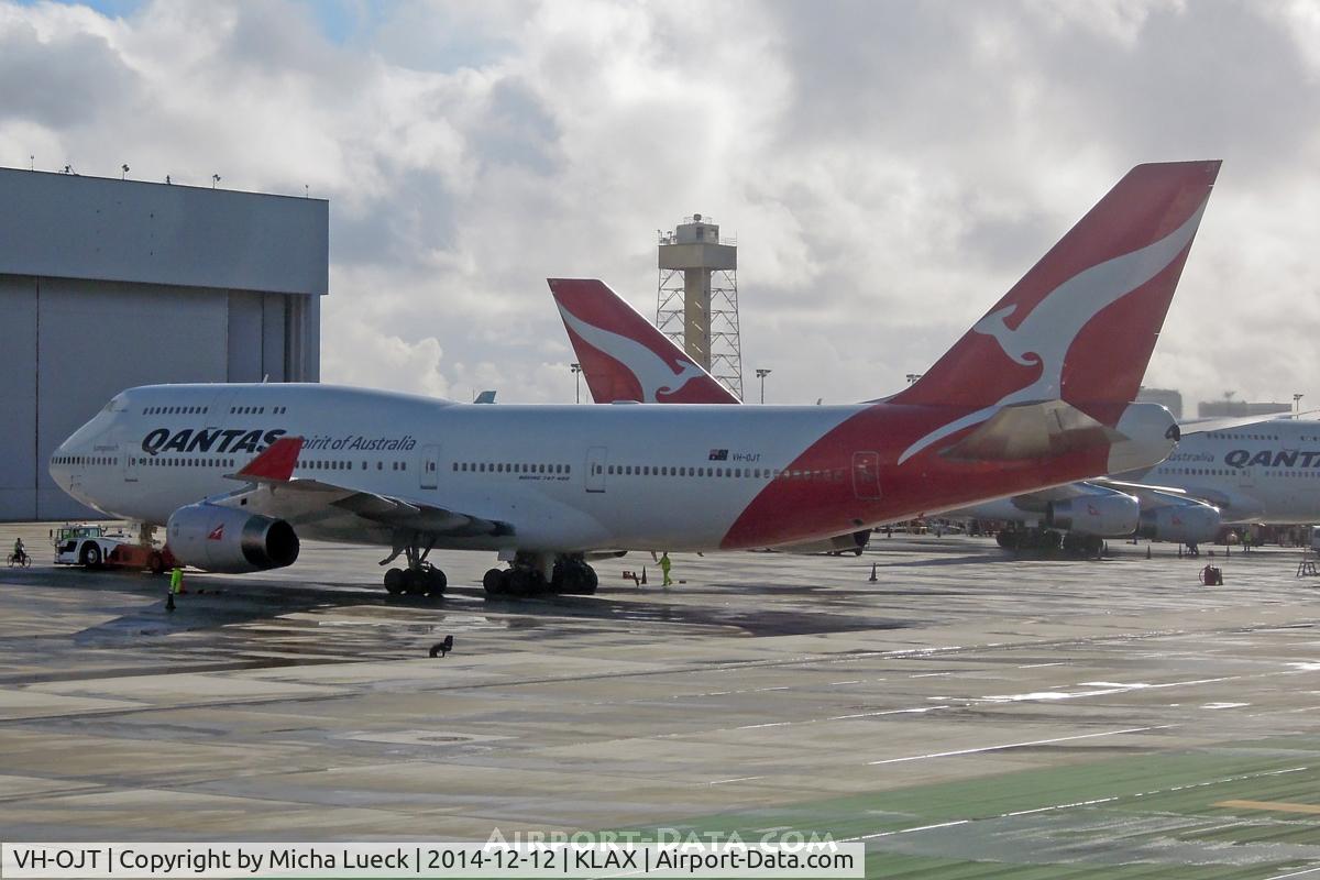 VH-OJT, 1999 Boeing 747-438 C/N 25565, At LAX